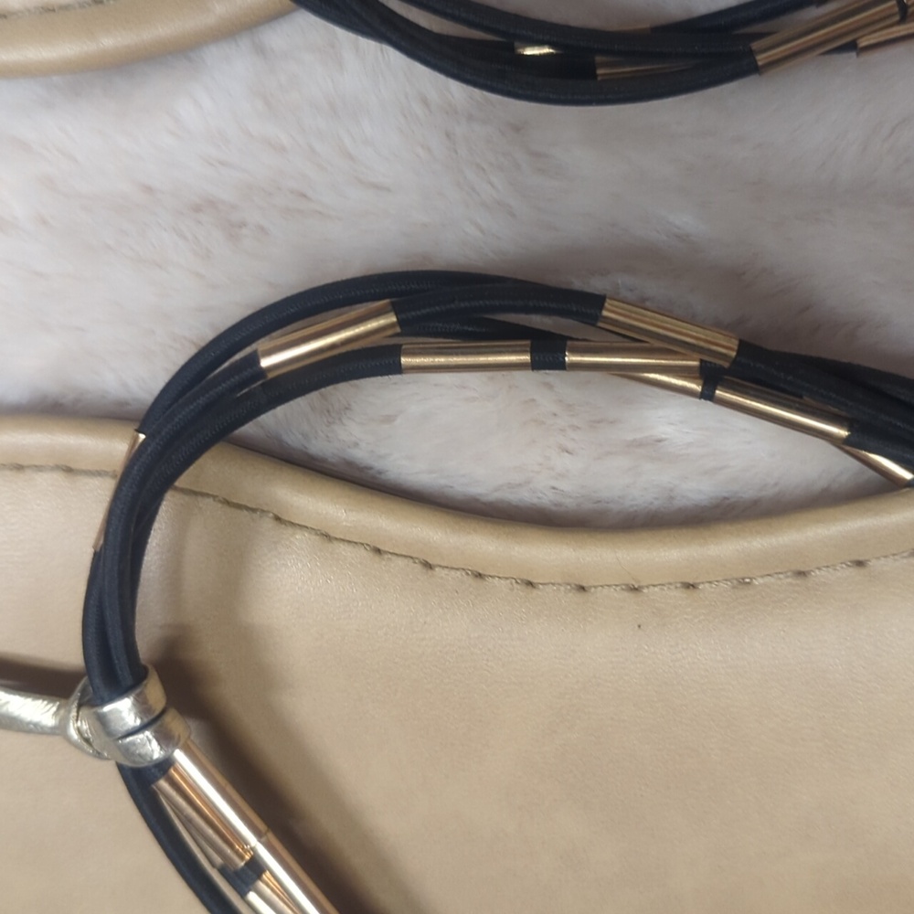 Stylish Beige and Black Sandals - Picture 2 of 5